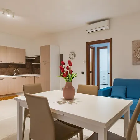 Azzurro - Affitti Brevi Italia Daire *